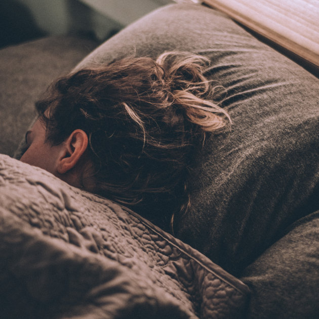 How does sleep affect my pain